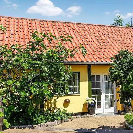 2 Bedroom Front In * Svaneke