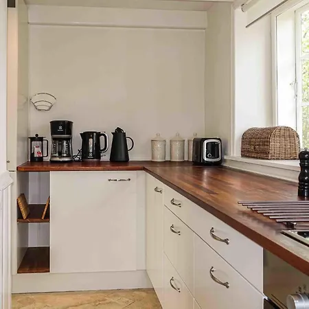 2 Bedroom Front In Holiday home